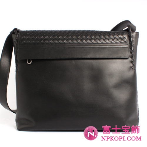 Bottega Veneta/ボッテガ・ヴェネタ  カーフレザー ショルダーバッグ ブラッ 221065V46511000